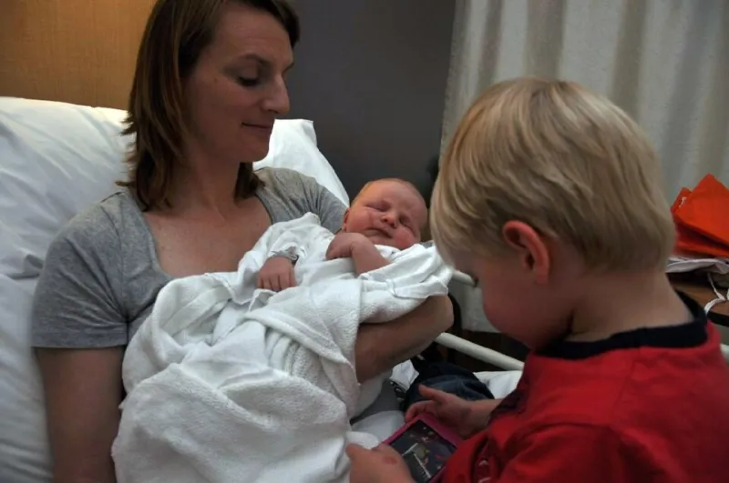 One Checkup in Six Weeks: Inside America's Postpartum Care Problem